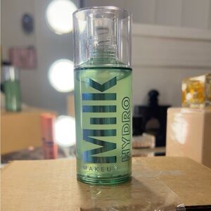 Milk Makeup Hydro Grip Primer